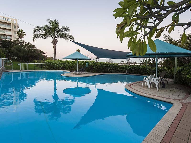 51/1 Wingfield Avenue, Crawley WA 6009