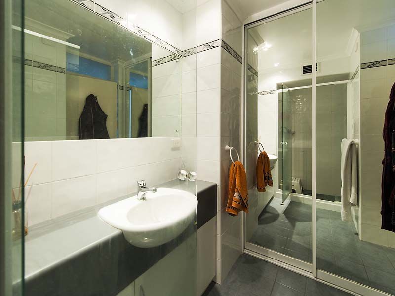 12/1 Wingfield Avenue, Crawley WA 6009