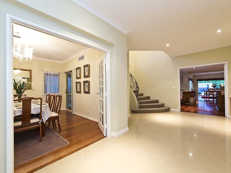 102 Dalkeith Road, Nedlands WA 6009