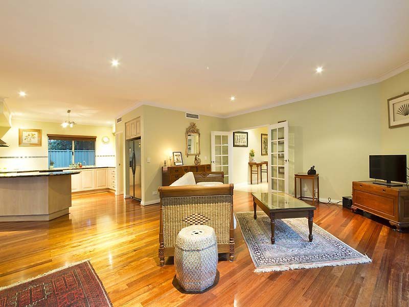 102 Dalkeith Road, Nedlands WA 6009