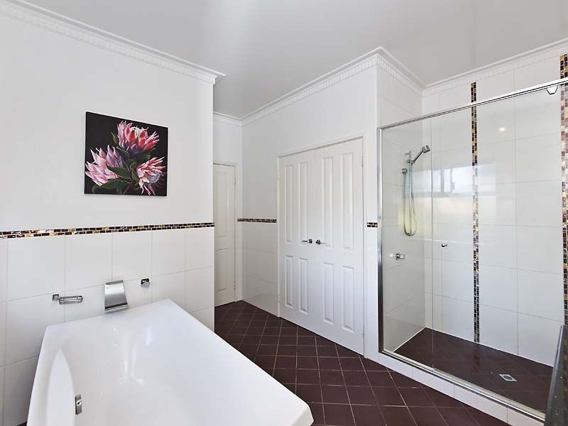 102 Dalkeith Road, Nedlands WA 6009