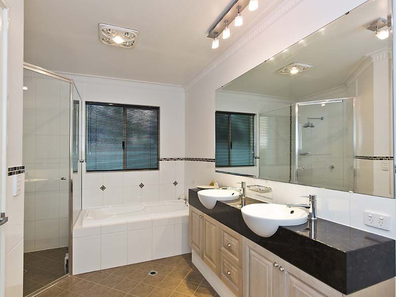 102 Dalkeith Road, Nedlands WA 6009