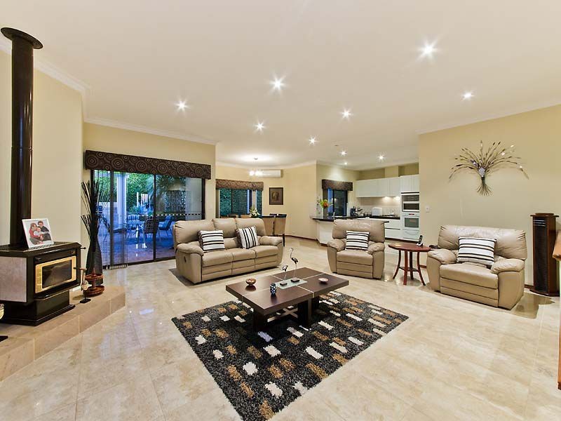 14 Ulric Court, Duncraig WA 6023