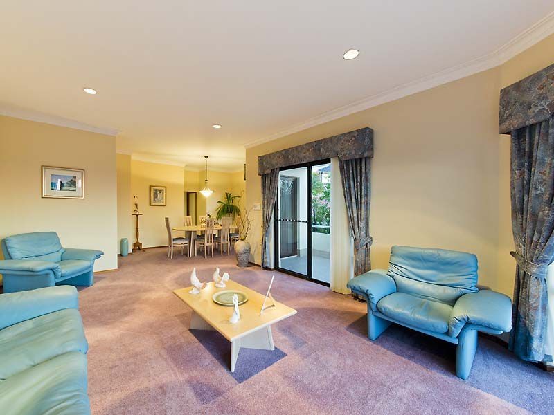 14 Ulric Court, Duncraig WA 6023