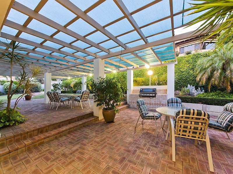 14 Ulric Court, Duncraig WA 6023