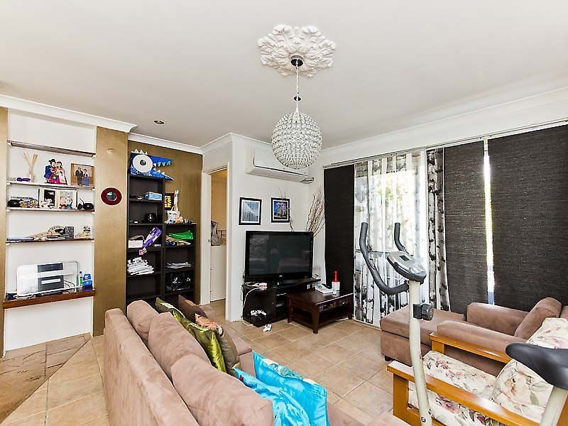 12/4 Waterway Court, Churchlands WA 6018