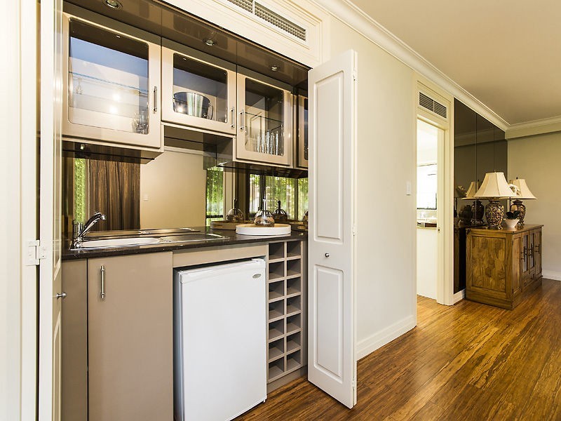 34/3 Park Avenue, Crawley WA 6009