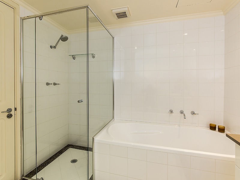 34/3 Park Avenue, Crawley WA 6009