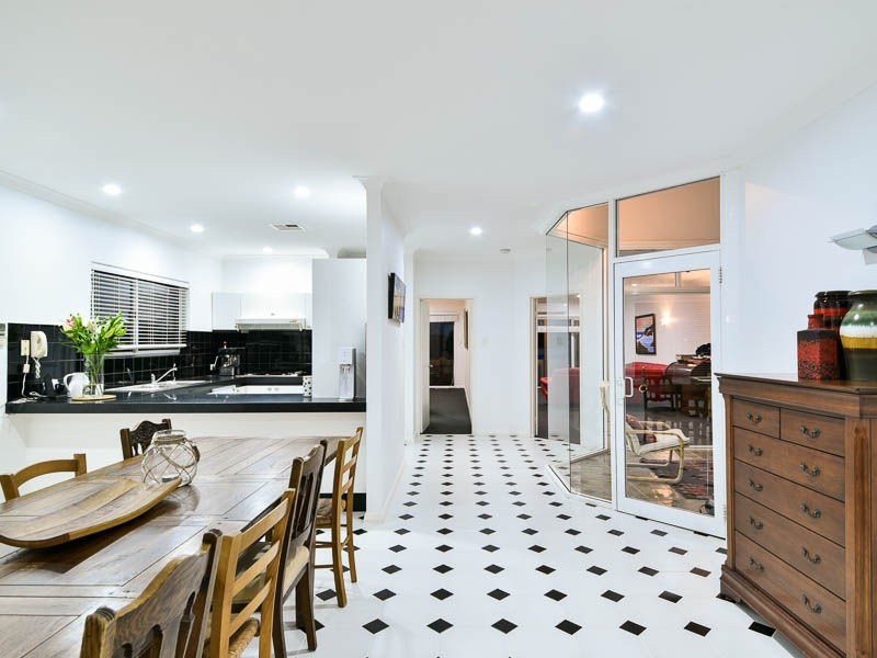 203/72 Marine Terrace, Fremantle WA 6160