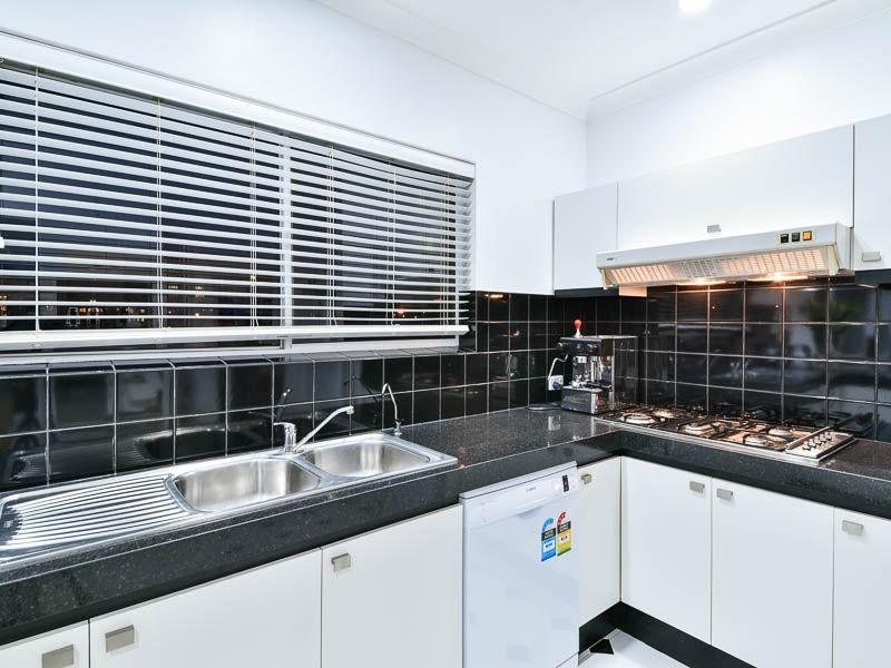 203/72 Marine Terrace, Fremantle WA 6160