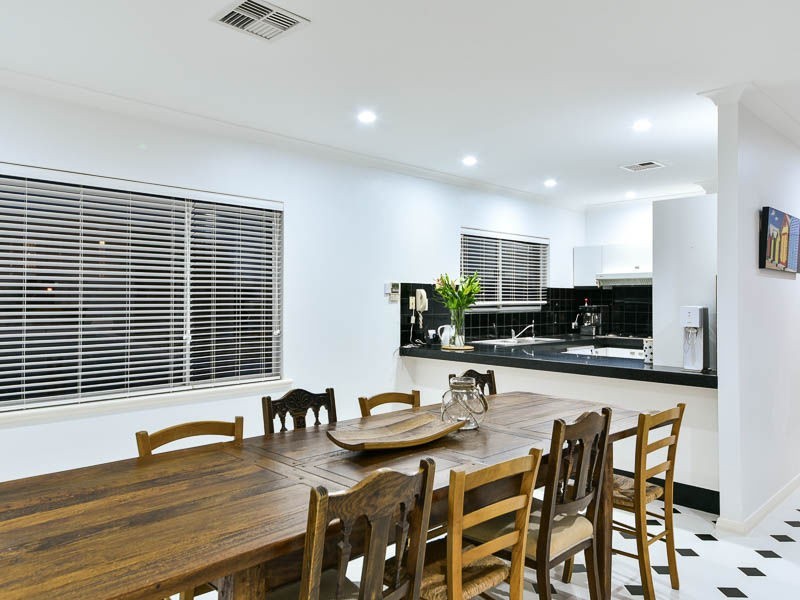 203/72 Marine Terrace, Fremantle WA 6160