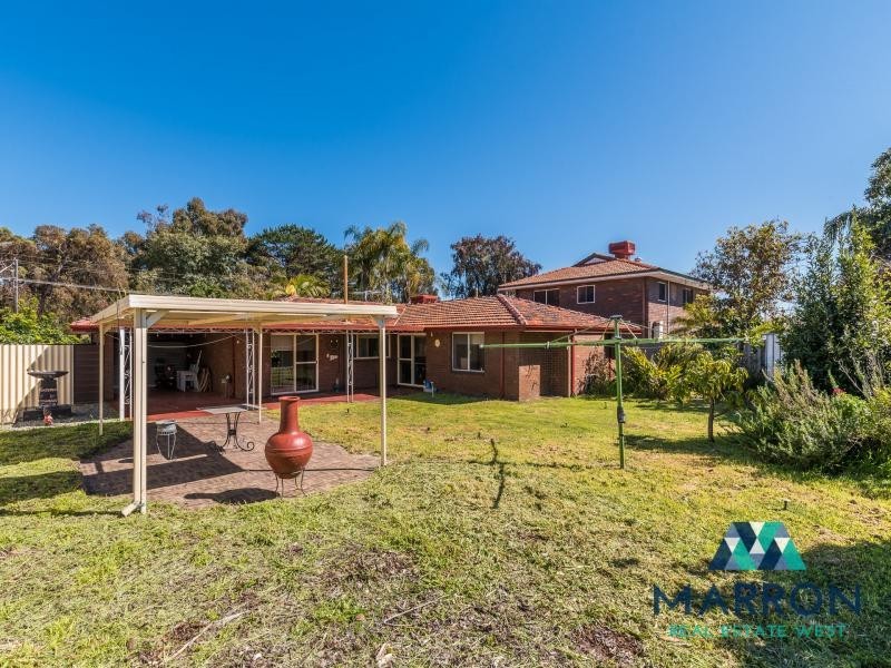 60 Pinetree Gully Road, Willetton WA 6155