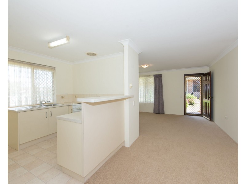 37/186 Twickenham Drive, Kingsley WA 6026