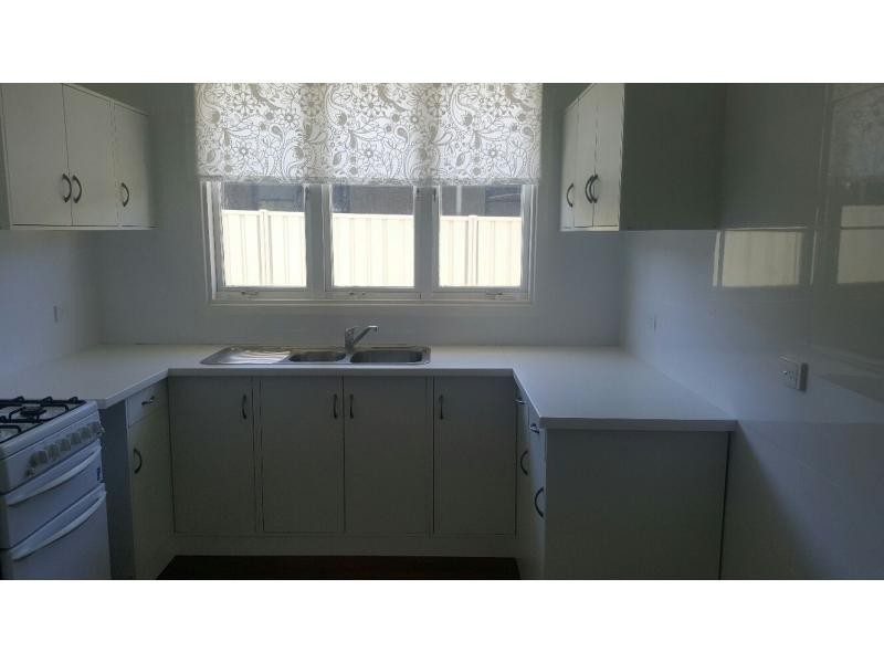 51 Kennerly Street, Cloverdale WA 6105