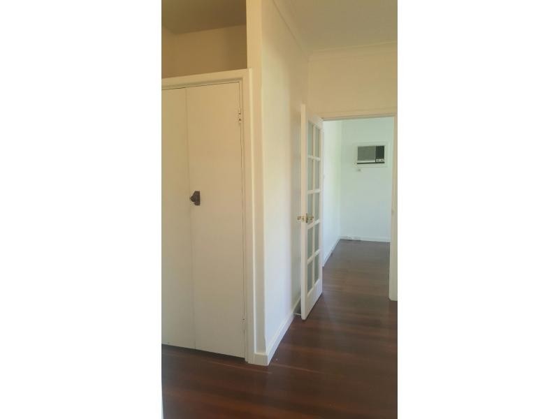 51 Kennerly Street, Cloverdale WA 6105