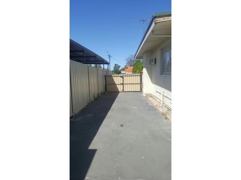 51 Kennerly Street, Cloverdale WA 6105