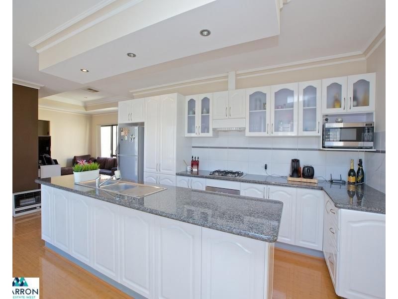 338a Scarborough Beach Road, Innaloo WA 6018