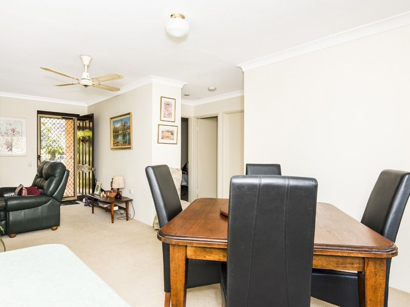 1/186 Twickenham Drive, Kingsley WA 6026