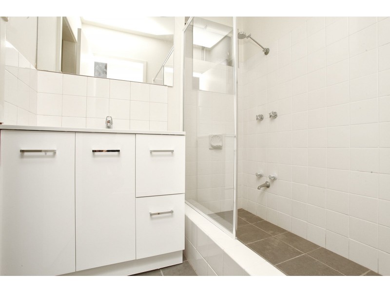 6/196 Flinders Street, Yokine WA 6060