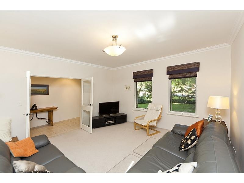 10 Weld Street, Nedlands WA 6009