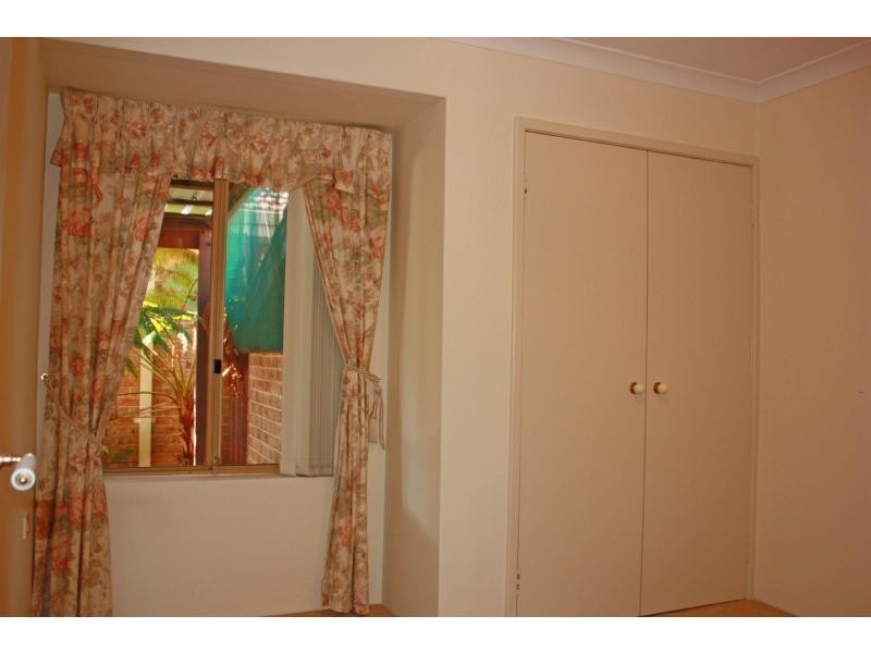 6/2 Theakston Green, Leeming WA 6149