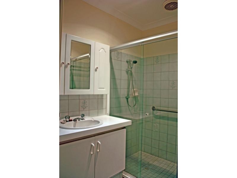 6/2 Theakston Green, Leeming WA 6149