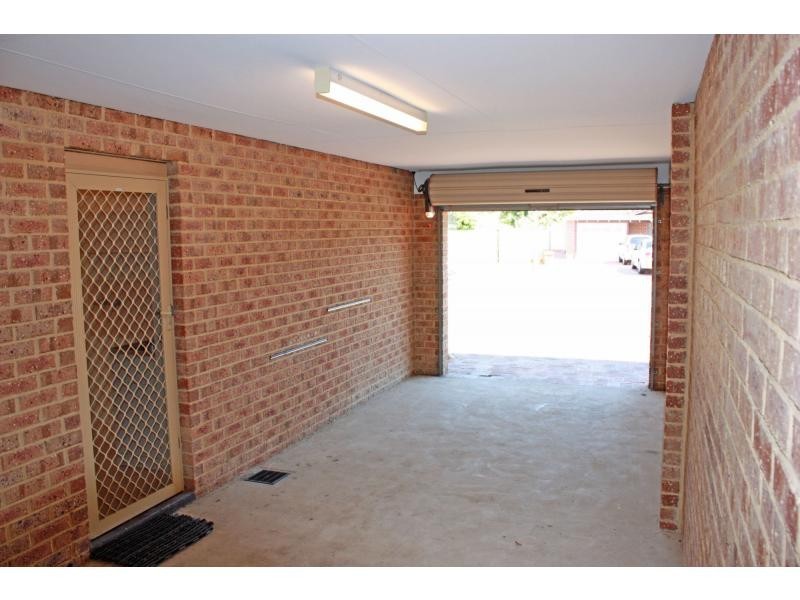 6/2 Theakston Green, Leeming WA 6149