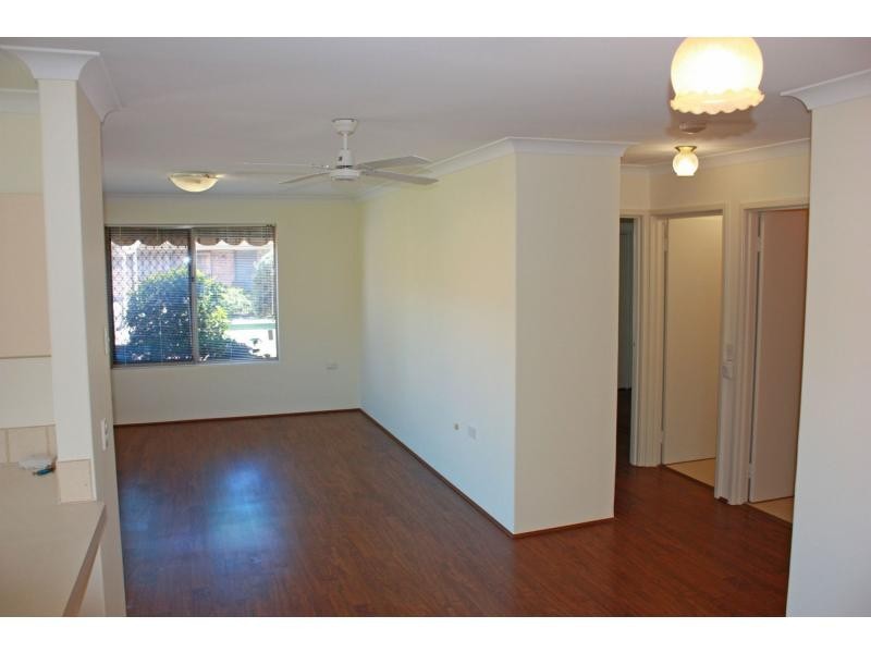 22/2 Theakston Green, Leeming WA 6149