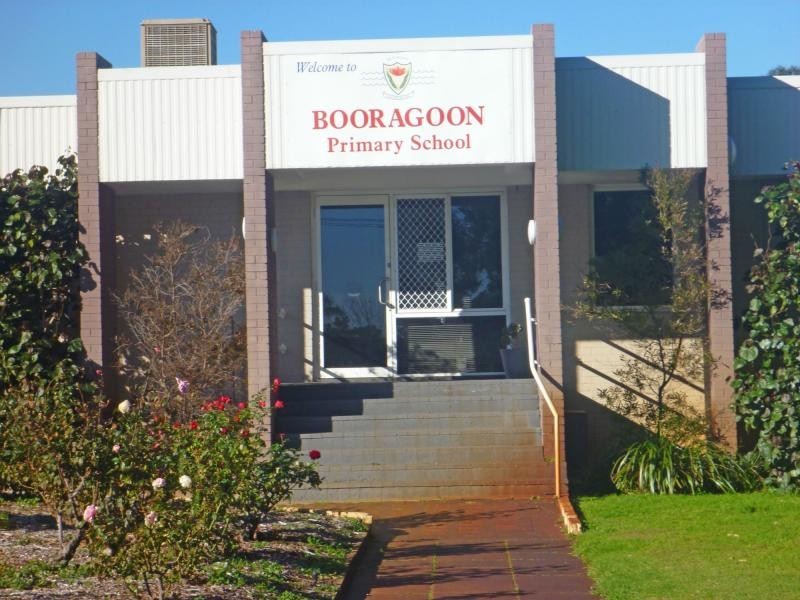 74 Davy Street, Booragoon WA 6154