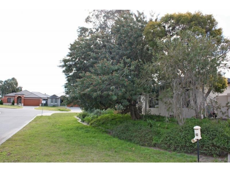 14 Surrey Road, Wilson WA 6107