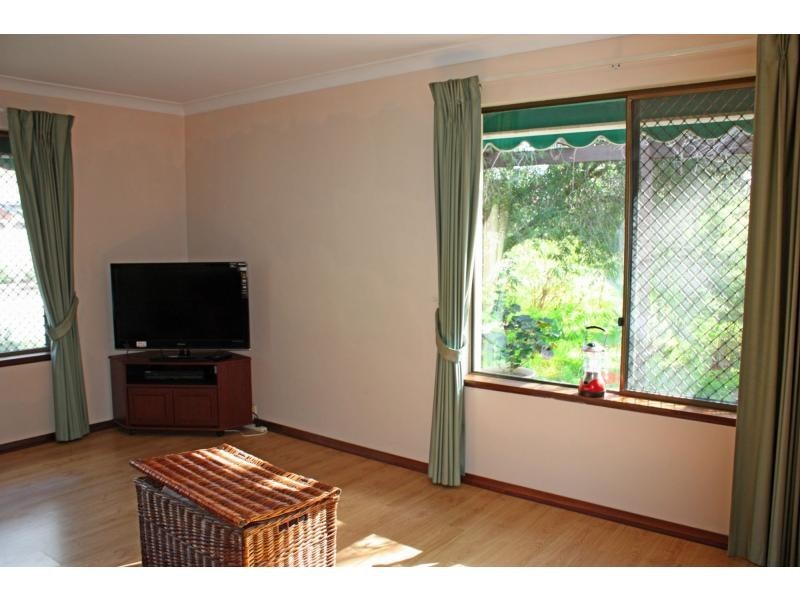 14 Surrey Road, Wilson WA 6107