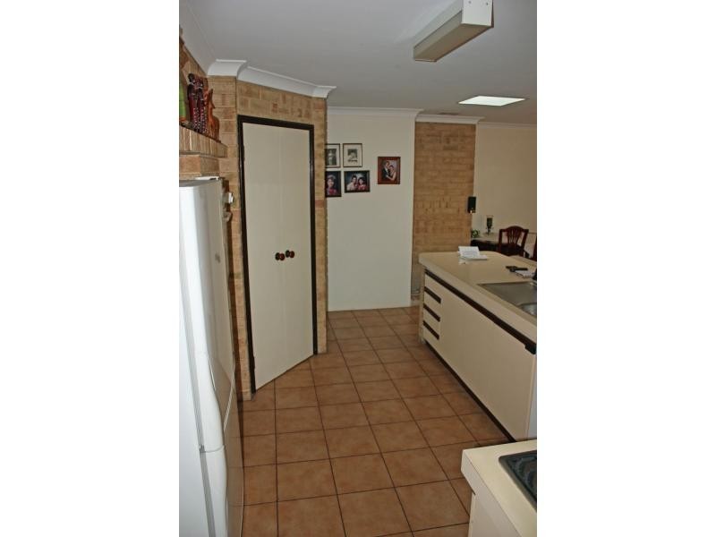 12B Monterey Court, Kardinya WA 6163