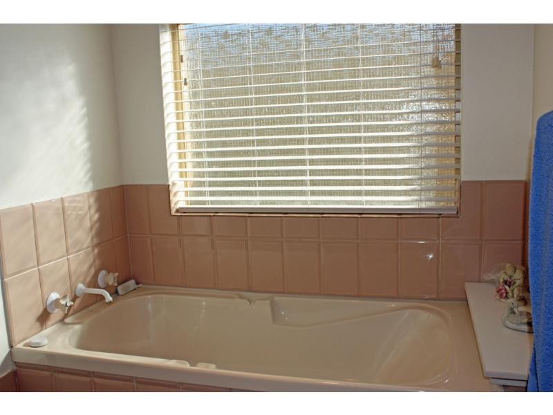 12B Monterey Court, Kardinya WA 6163