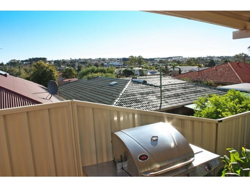 12B Monterey Court, Kardinya WA 6163