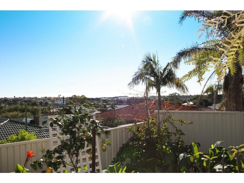 12B Monterey Court, Kardinya WA 6163