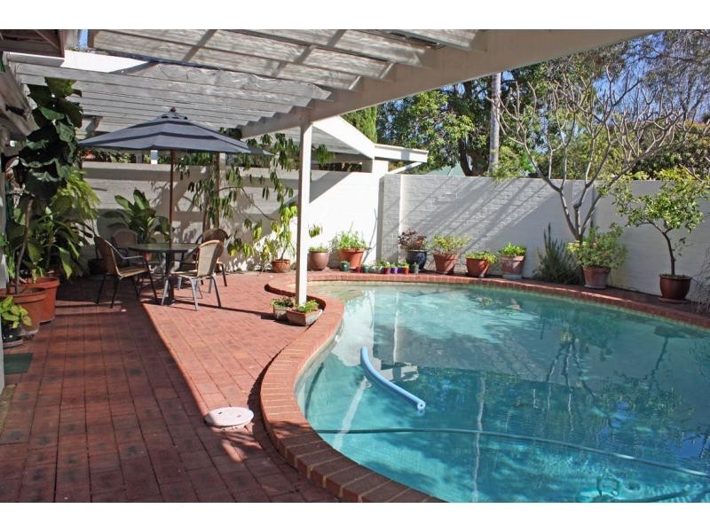 6 Ord Street, Nedlands WA 6009