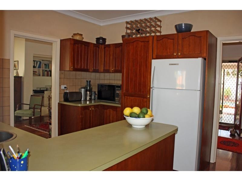 6 Ord Street, Nedlands WA 6009