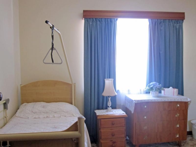 10 York Street, Beaconsfield WA 6162