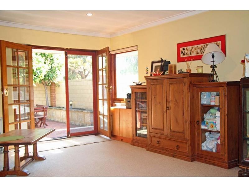 11 Williamson Road, Kardinya WA 6163