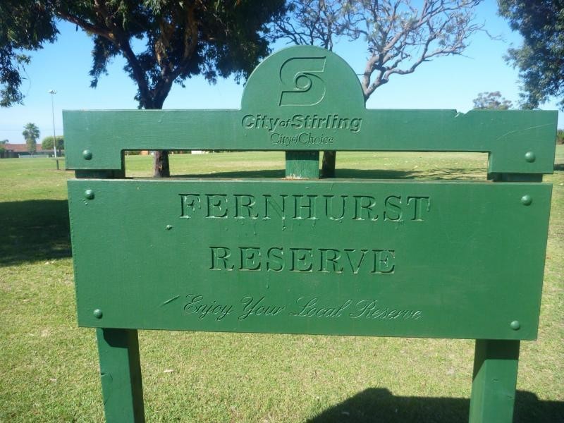 8 Fernhurst Crescent, Balga WA 6061