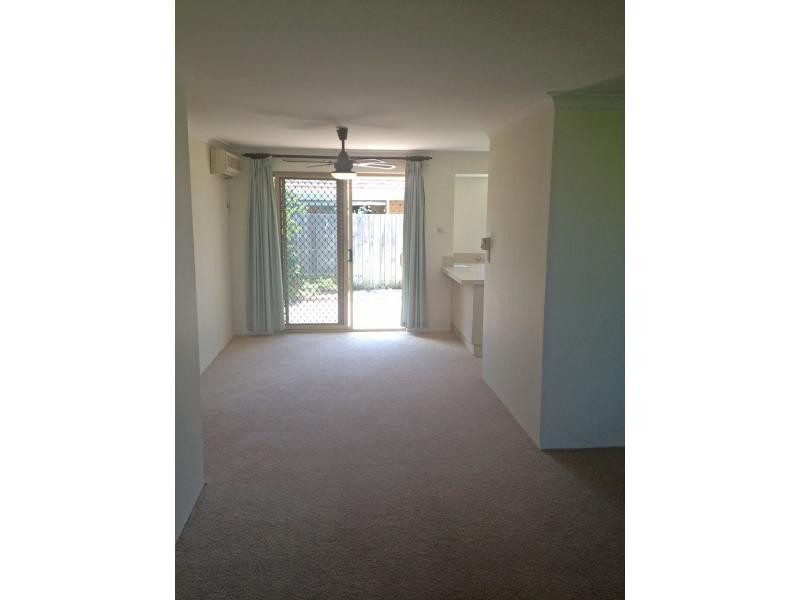 57/2 Theakston Green, Leeming WA 6149