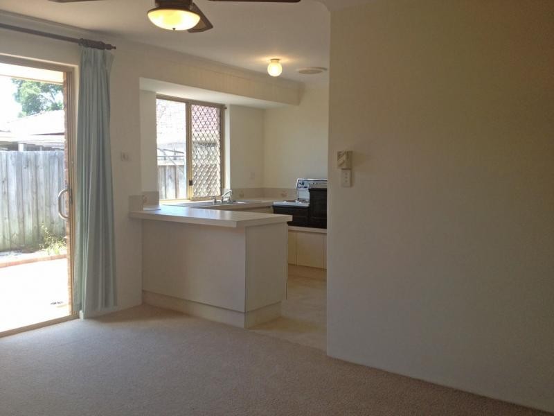 57/2 Theakston Green, Leeming WA 6149