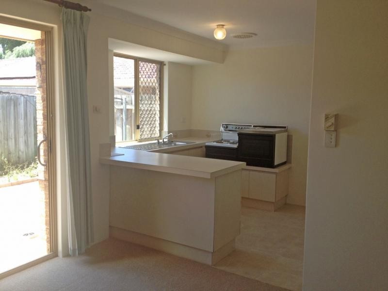 57/2 Theakston Green, Leeming WA 6149