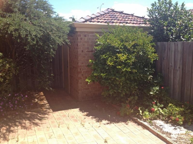 57/2 Theakston Green, Leeming WA 6149