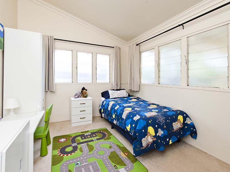 5 Ord Street, Nedlands WA 6009