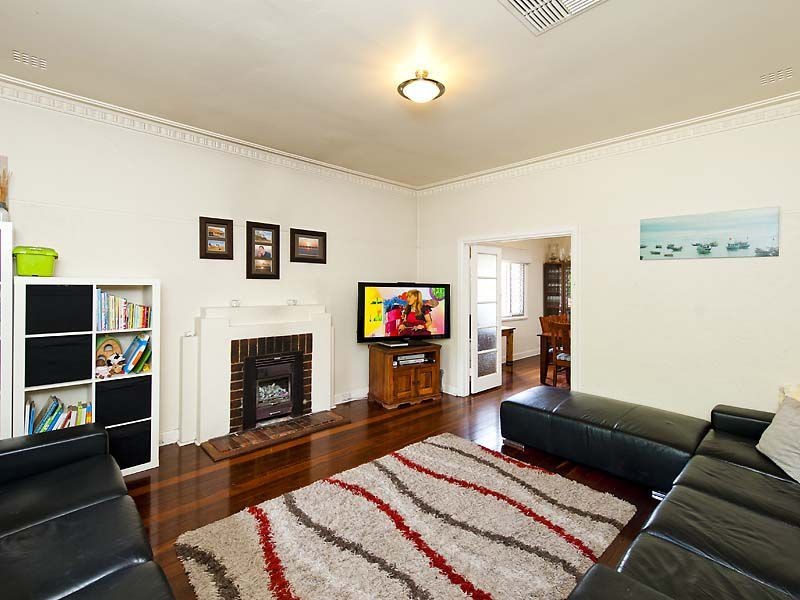 5 Ord Street, Nedlands WA 6009