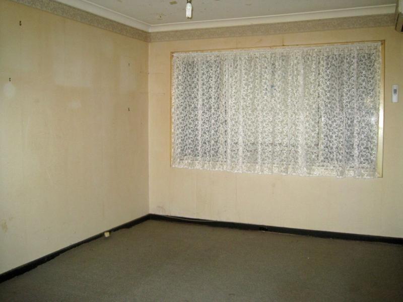 29 Golders Way, Girrawheen WA 6064