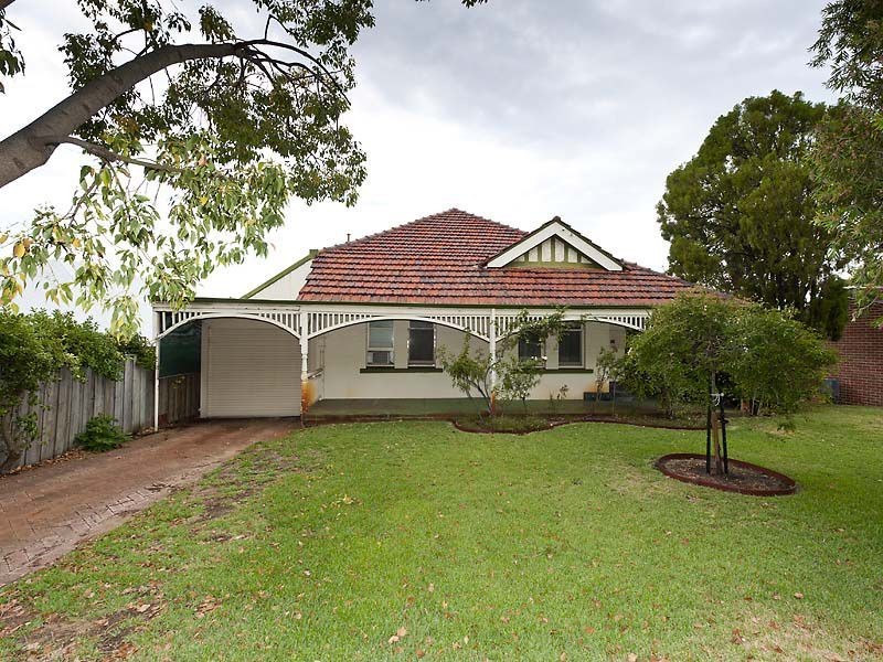 10 Queenslea Drive, Claremont WA 6010