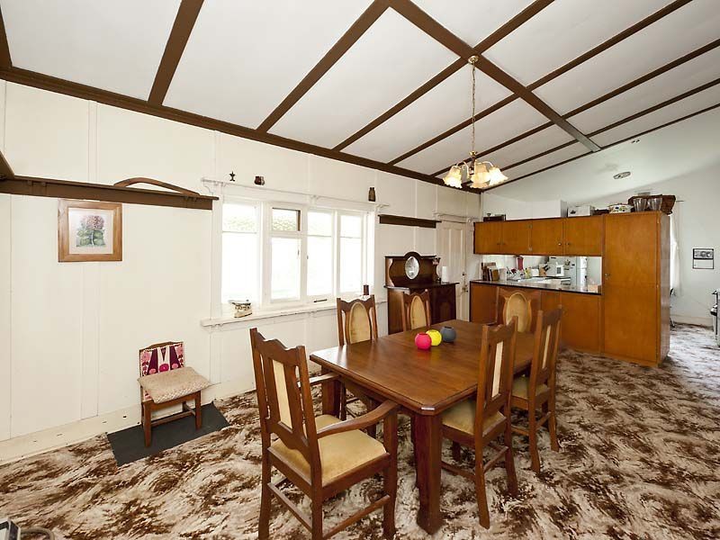 10 Queenslea Drive, Claremont WA 6010