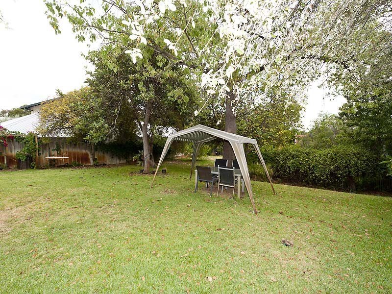 10 Queenslea Drive, Claremont WA 6010